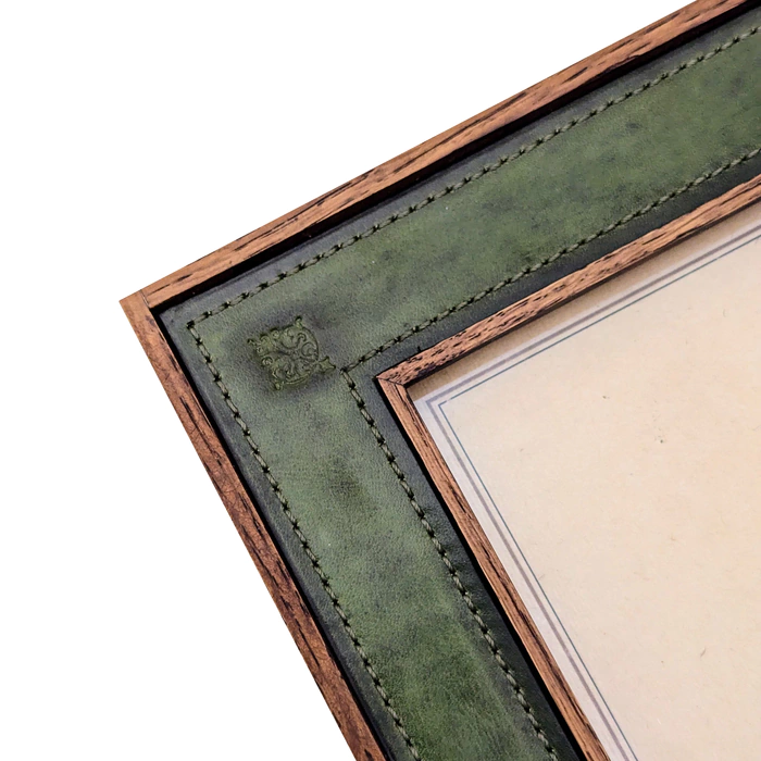 Genuine leather photo frame "Classic" green
