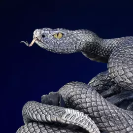 Статуэтка из серебра "Змея" на подставке из оникса