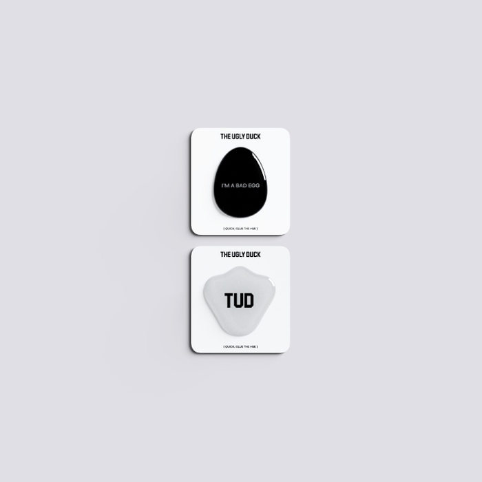 Коллекционная фигура "The Ugly Duck х PANTONE" голубой