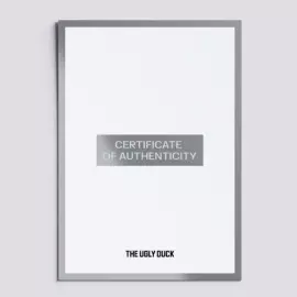 Коллекционная фигура "The Ugly Duck х PANTONE" лиловый