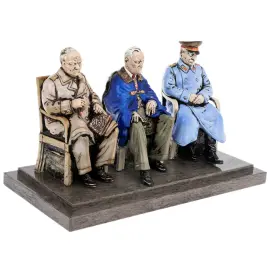 Композиция из фарфора "Ялтинская конференция 1945 года"