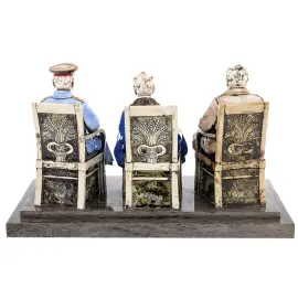 Композиция из фарфора "Ялтинская конференция 1945 года"