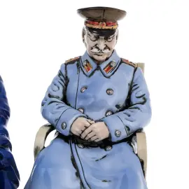 Композиция из фарфора "Ялтинская конференция 1945 года"