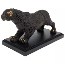 Статуэтка керамическая "Черная пантера" с эмалью и позолотой