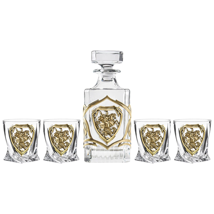 Whiskey set "George the Victorious" for 4 persons, in a wooden box