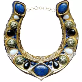 A horseshoe for happiness and abundance