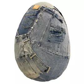 Скульптура авторская "Яйцо джинсовое"