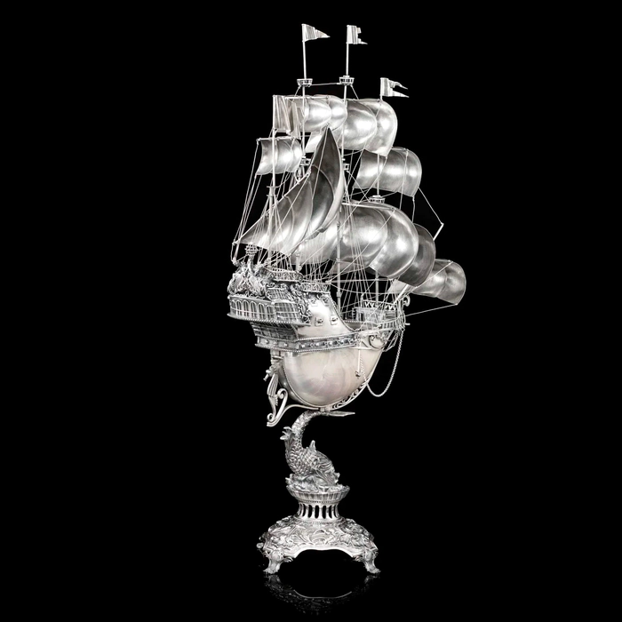 Exclusive silver ship "Legend of the Seas"