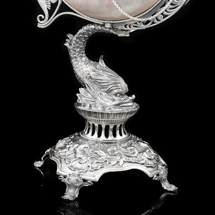 Exclusive silver ship "Legend of the Seas"