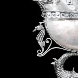 Эксклюзивный корабль из серебра "Легенда морей"