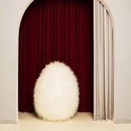 Скульптура авторская "Яйцо пушистое"