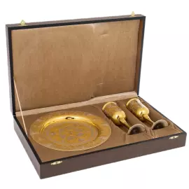 Wine set of 2 glasses on a plate, Zlatoust