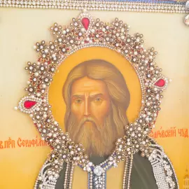 Икона с драгоценными камнями "Преподобный Серафим Саровский" с жемчугом