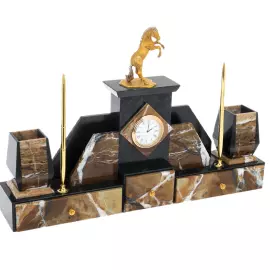 Письменный набор из яшмы "Лошадь" Златоуст