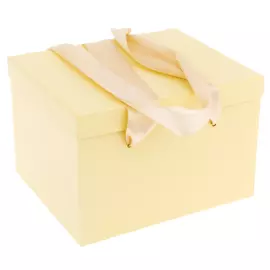 Скульптура из ангидрита "Кит"