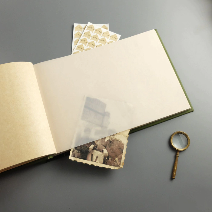 Genuine leather photo album "Oak, growing through time" color green