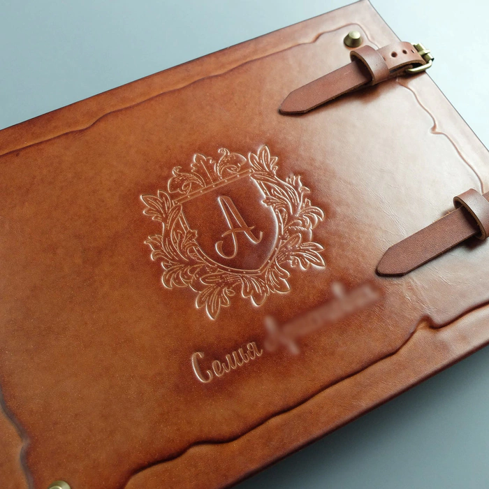 Genuine leather photo album "Family" with coat of arms