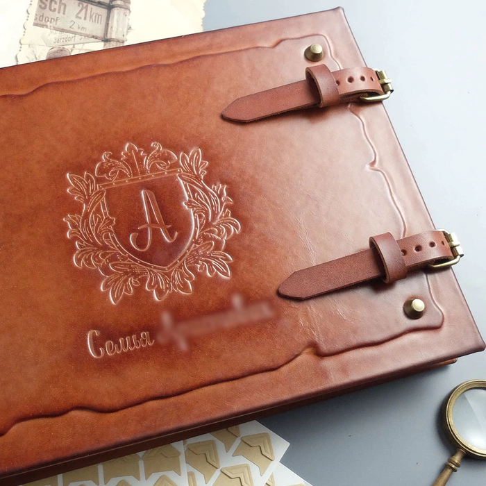 Genuine leather photo album "Family" with coat of arms