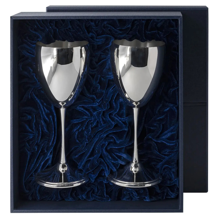 A set of silver glasses "Smooth"
