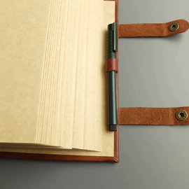 Гостевая книга из натуральной кожи "Корпоративная" с персональным тиснением