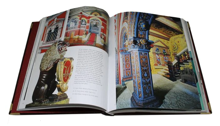 Подарочная книга "Москва. Альбом на аглийском языке" в коробе