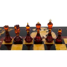Шахматы из янтаря и мореного дуба "Россия"