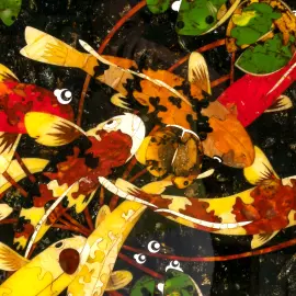 Панно декоративное из янтаря "Карпы кои"