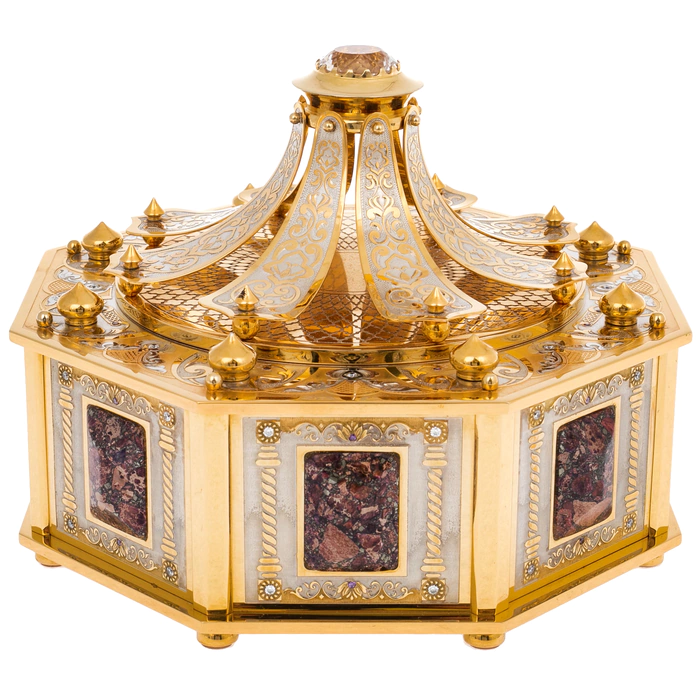 Box with jasper "Tent" Zlatoust