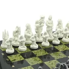 Шахматы из змеевика и долерита "Средневековье" с фигурами из мрамолита