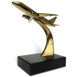 Книги в кожаном переплете "История евреев. От древнейших времен до настоящего" в 5 томах Книги в кожаном переплете "История евреев. От древнейших времен до настоящего" в 5 томах