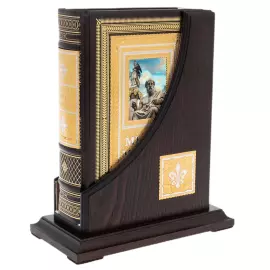 Книга в окладе "Мысли мудрых людей" на подставке, Златоуст