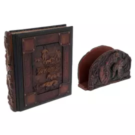 Книга в кожаном переплете "Охота" на резной подставке