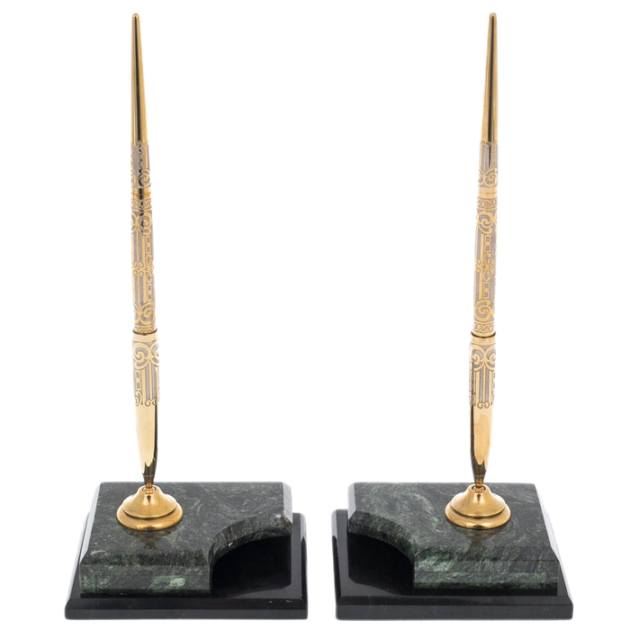 Table set of serpentine and dolerite "Horse" Zlatoust