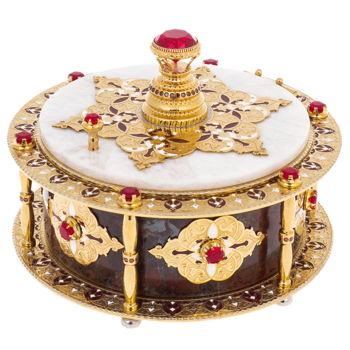 Jewelry box made of jasper and quartz "Ruby" Zlatoust