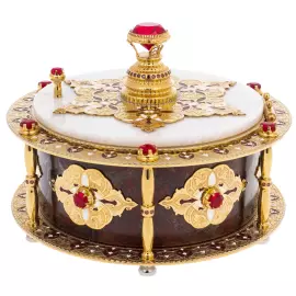 Шкатулка из яшмы и кварца "Рубин" Златоуст