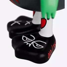 Коллекционная фигура "TUD x Harif Guzman" M