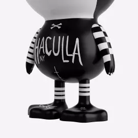 Коллекционная фигура "TUD x Harif Guzman" L