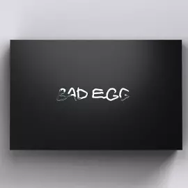 Коллекционная фигура "BadEGG" черная