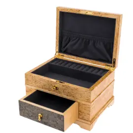 Шкатулка-ларец из карельской березы "Древо"