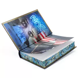 Книга в кожаном переплете "Дэн Браун. Точка обмана"