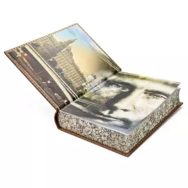 Книга в кожаном переплете "Путин сказал. Речи, цитаты, афоризмы"