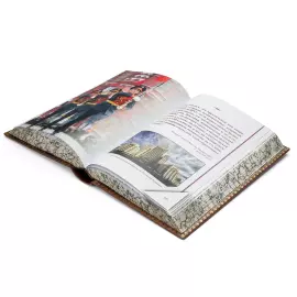 Книга в кожаном переплете "Путин сказал. Речи, цитаты, афоризмы"