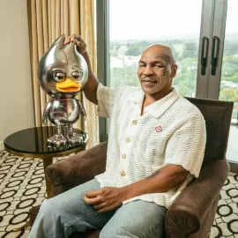 Коллекционная фигура "The Ugly Duck х Mike Tyson"