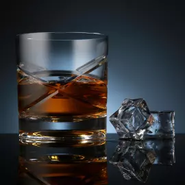 Rotating whiskey glass "Shtox 005"