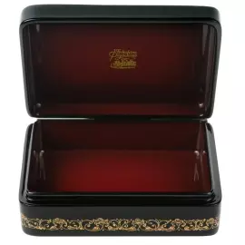 Box "Coquette" Deryuzhenko, Fedoskino