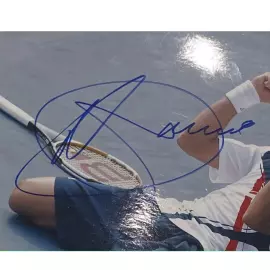 Фото с автографом теннисиста Новака Джоковича