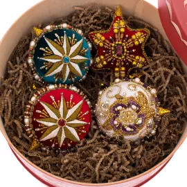 Set of 4 Christmas Tree toys in a red gift box