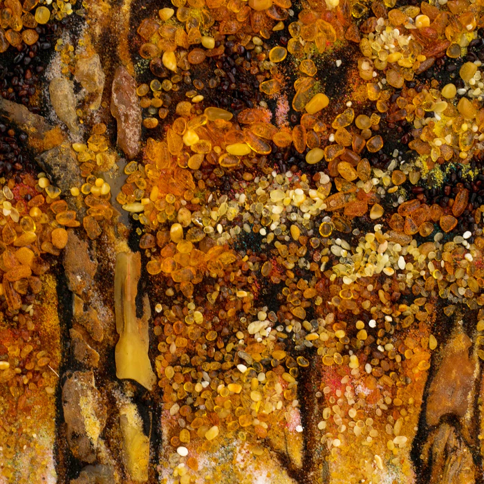 The amber painting "Nature" is large
