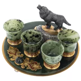 Набор для водки из нефрита "Зверь" на 4 персоны, Златоуст