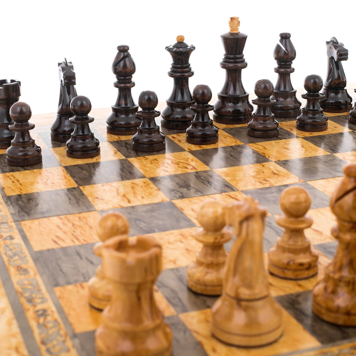 Karelian birch chess set "Classics"